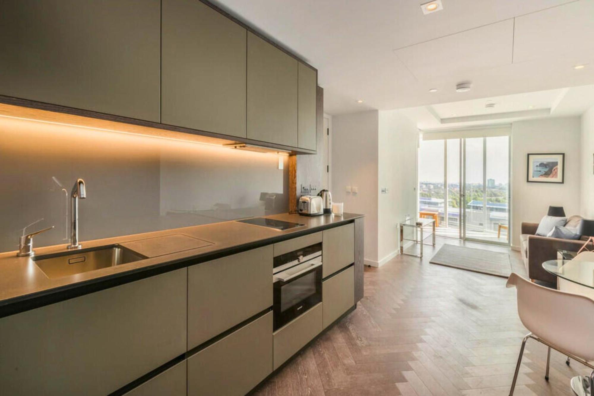 Battersea Power Station - Winter Garden Balcony & 1Gb Wifi - Luxurylondonstays Extérieur photo