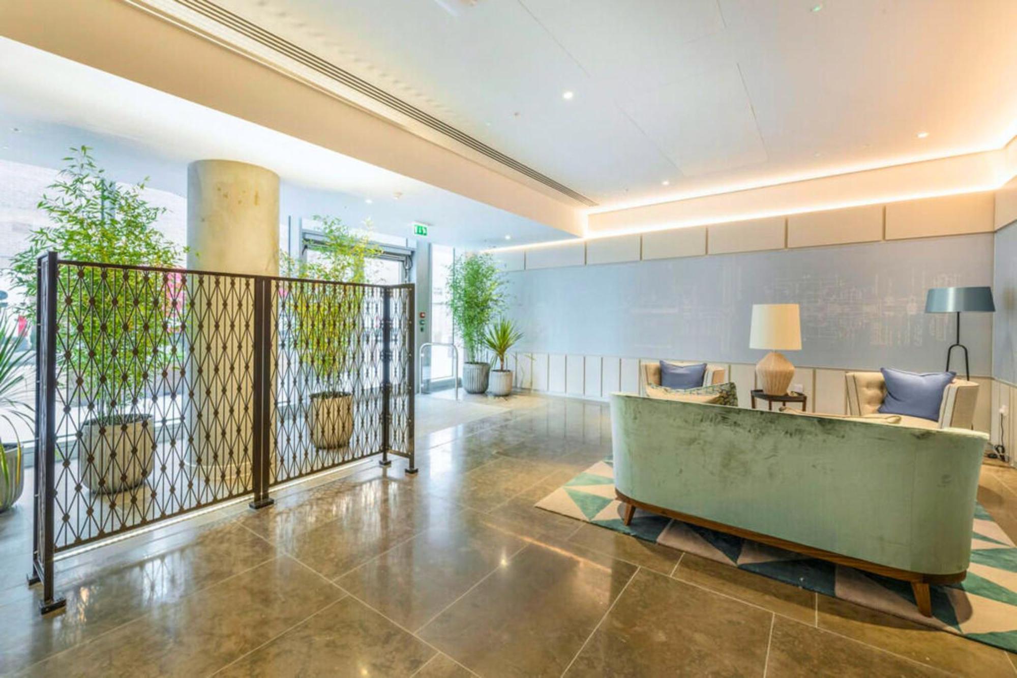 Battersea Power Station - Winter Garden Balcony & 1Gb Wifi - Luxurylondonstays Extérieur photo